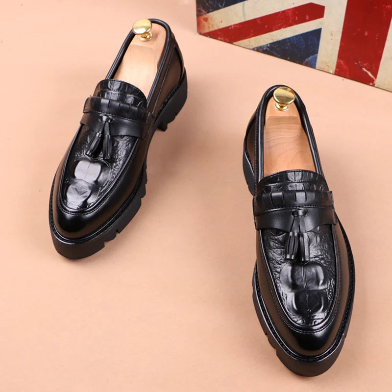 Men fashion leather shoes slip on